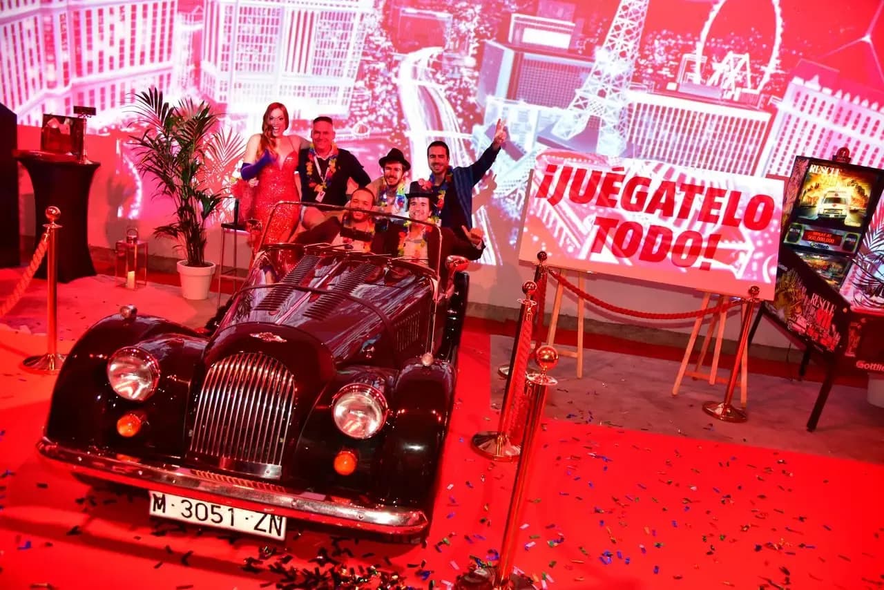 Convención MediaMarkt Todos Queremos Todo — universo asia oriental